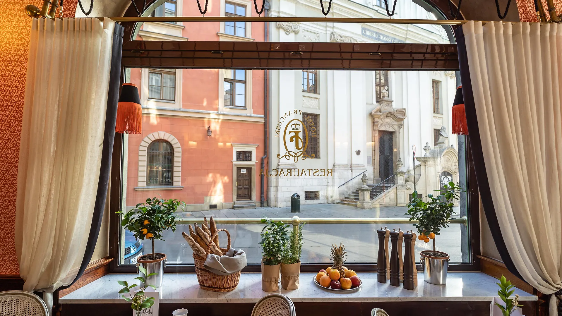 Hotel H15 Francuski Old Town - Destigo Hotels Краков