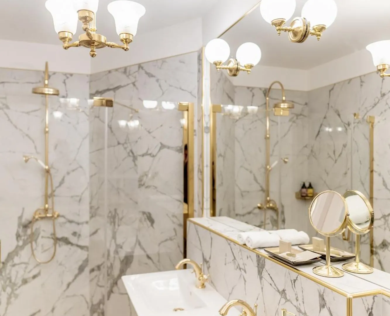 Hotel H15 Francuski Old Town - Destigo Hotels Краков Польша
