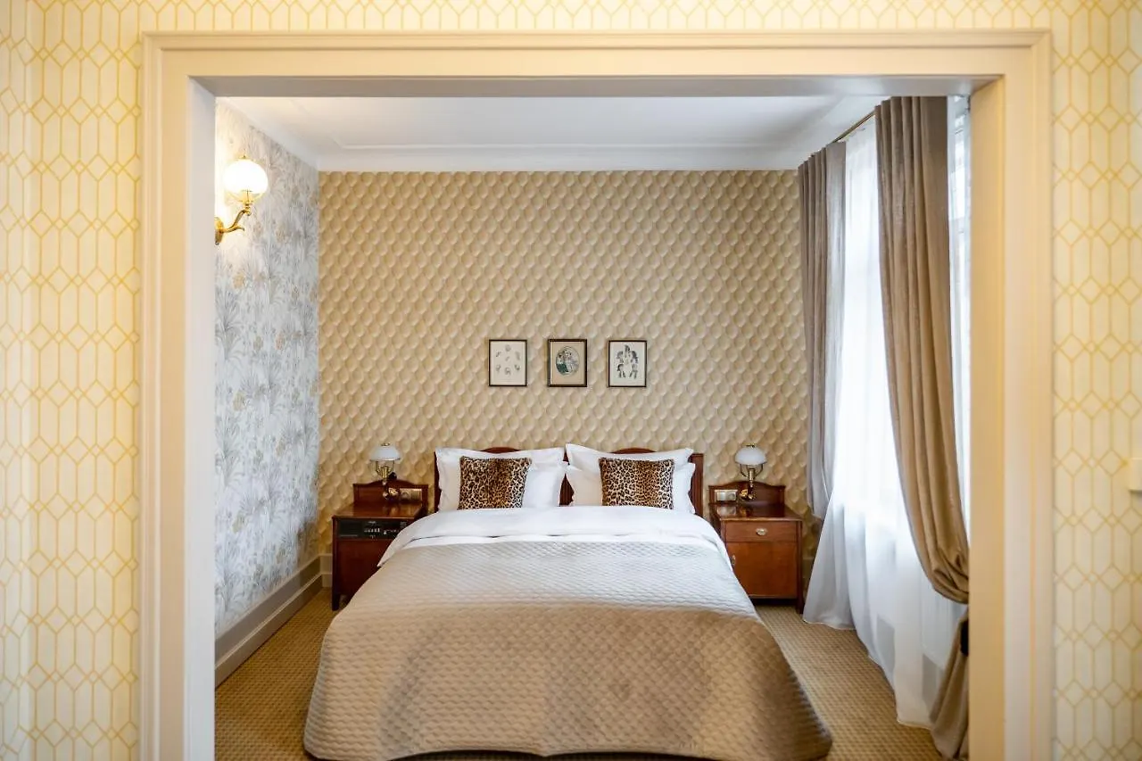 Hotel H15 Francuski Old Town - Destigo Hotels Kraków 5*,  Polska