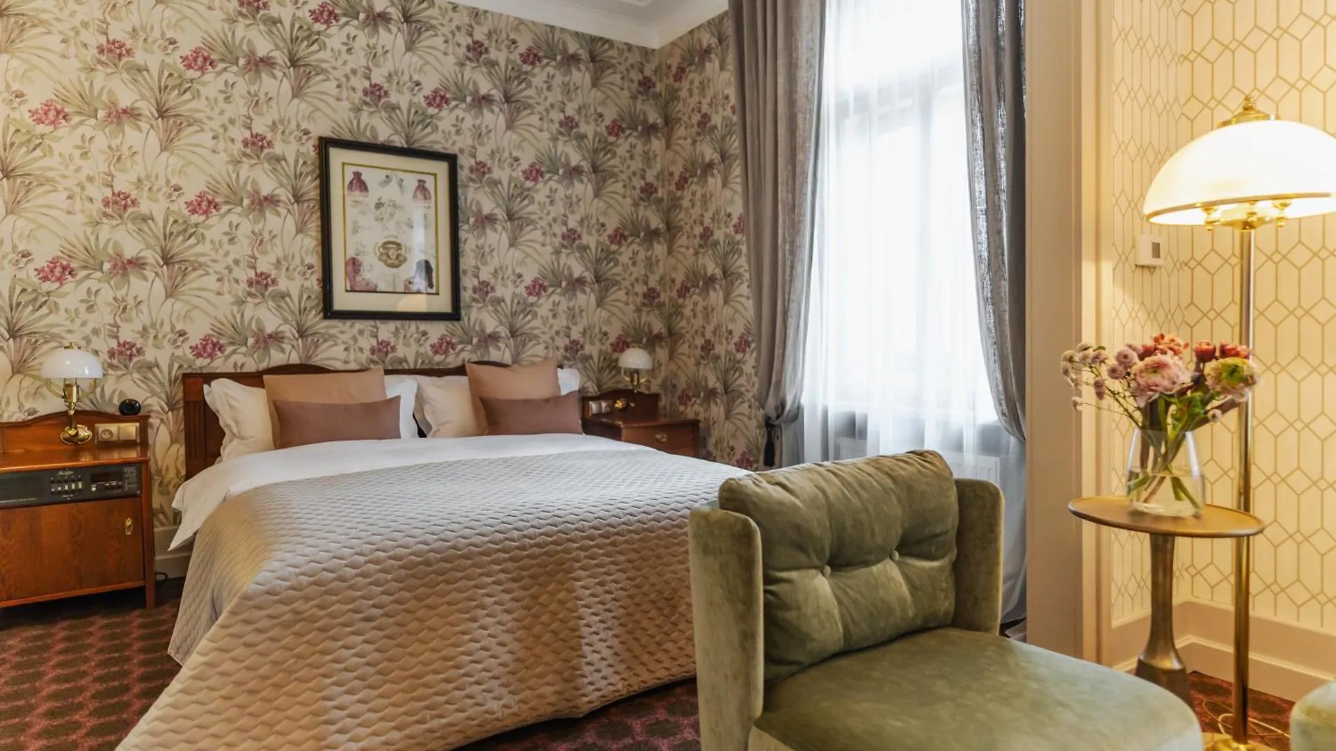 Hotel H15 Francuski Old Town - Destigo Hotels Krakow