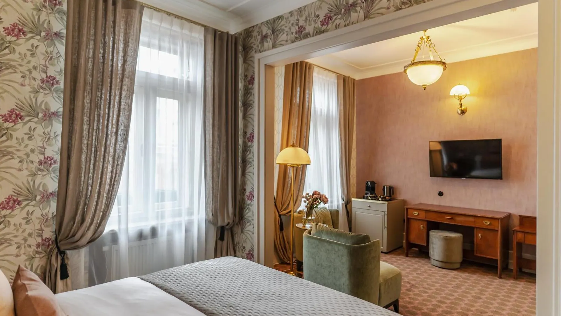 Hotel H15 Francuski Old Town - Destigo Hotels Krakow
