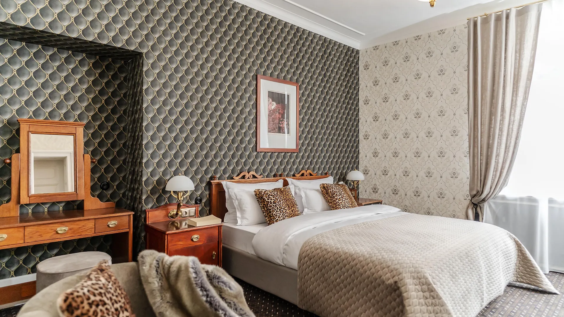 Hotel H15 Francuski Old Town - Destigo Hotels Krasków
