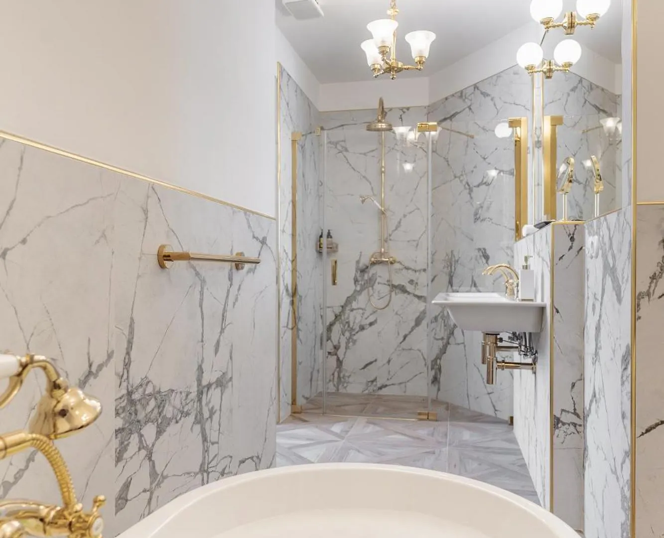 Hotel H15 Francuski Old Town - Destigo Hotels Krasków 5*,  Πολωνία
