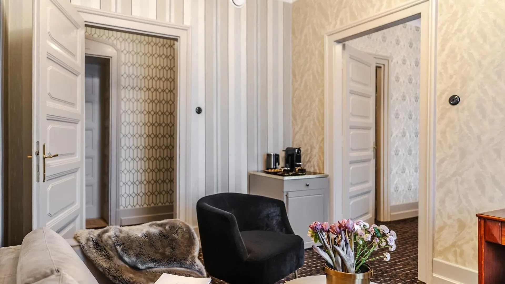 Hotel H15 Francuski Old Town - Destigo Hotels Krasków 5*,